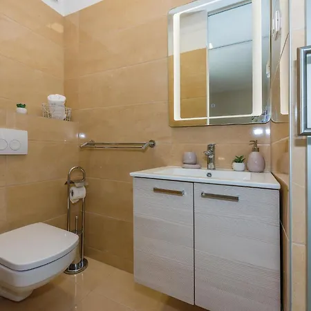 Four-bedroom In * Sibenik