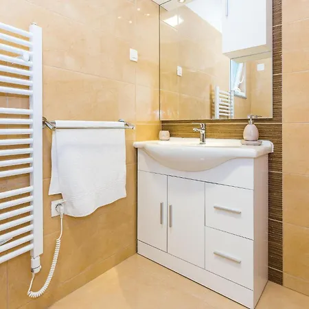 Four-bedroom In * Sibenik