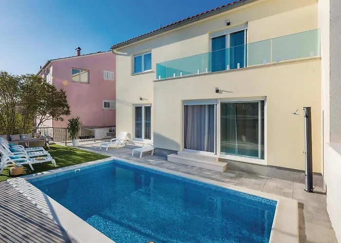 Four-bedroom In * Sibenik